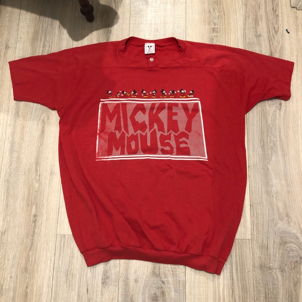 VINTAGE DISNEY WEAR SHORT SLEEVED MICKEY SHIRT